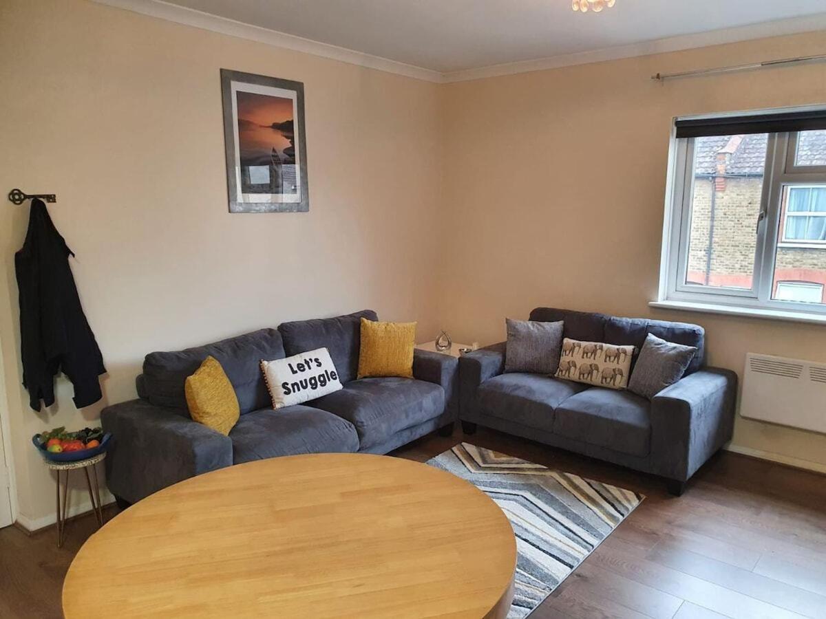 Sav Apartments Watford Watford  Phòng bức ảnh