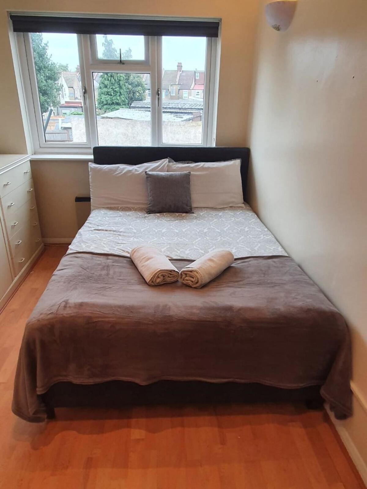 Sav Apartments Watford Watford  Phòng bức ảnh